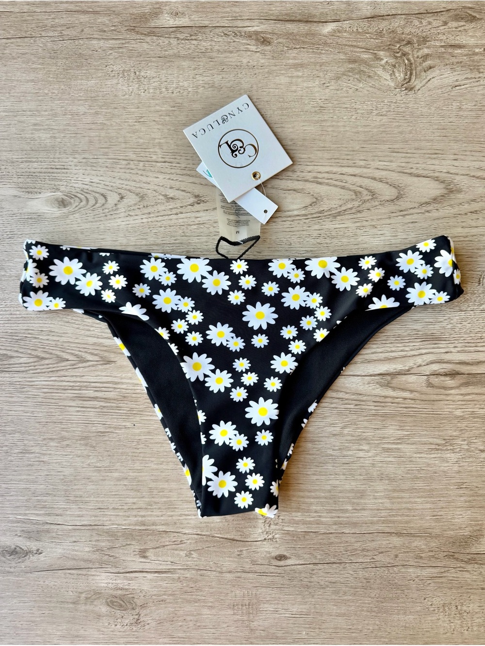 Cyn & Luca Daisy Floral Ruched Back Bikini Bottoms Black Swimwear Medium NWT